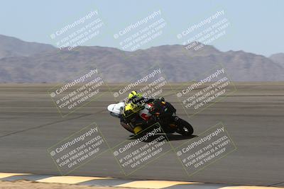 media/Apr-10-2022-SoCal Trackdays (Sun) [[f104b12566]]/Bowl (11am)/